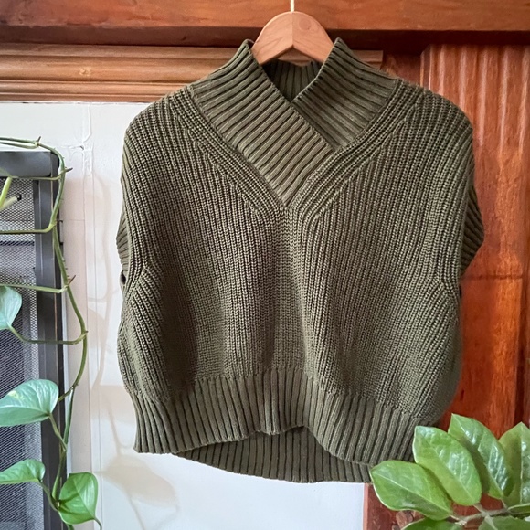 Kowtow Unity Vest | XXS | Moss - Picture 2 of 8